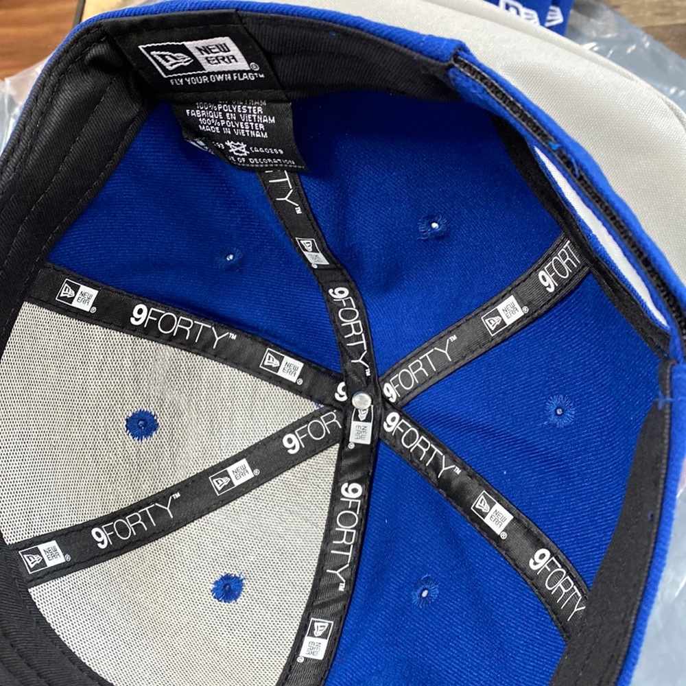 Chicago Cubs New Era Postseason 2020 hat - Picture 3 of 3